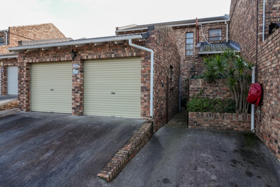 3 Bedroom Property for Sale in Humewood Eastern Cape